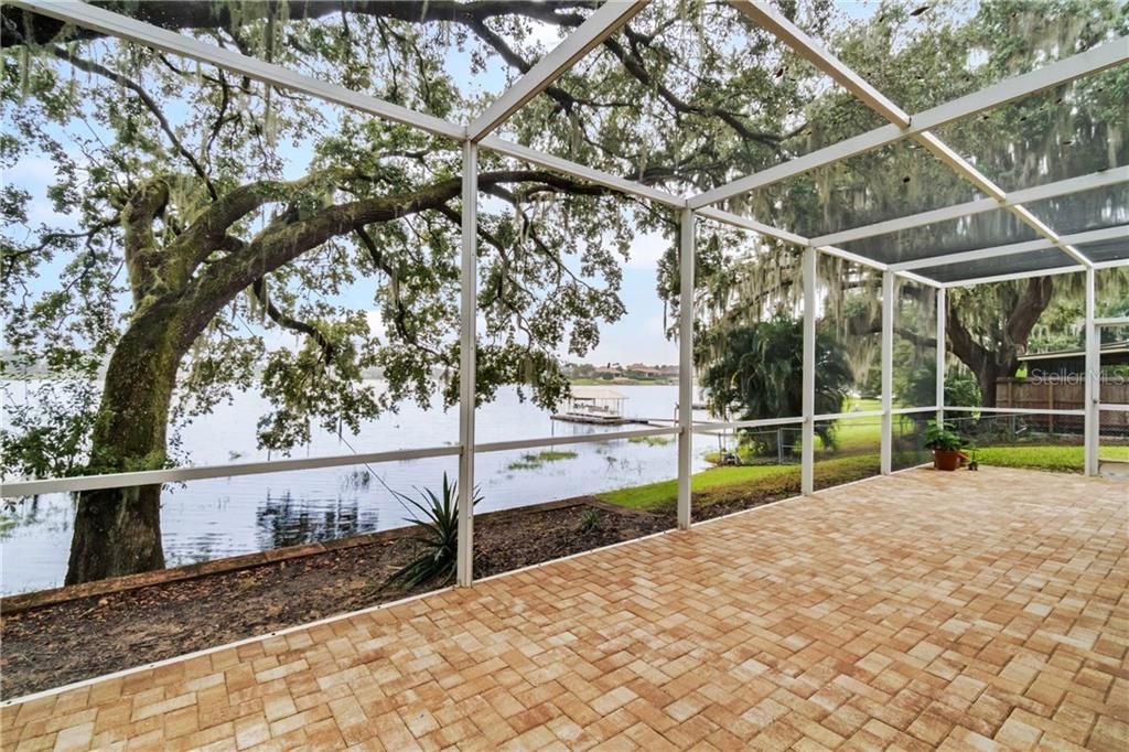 Recently Sold: $498,000 (4 beds, 2 baths, 1859 Square Feet)