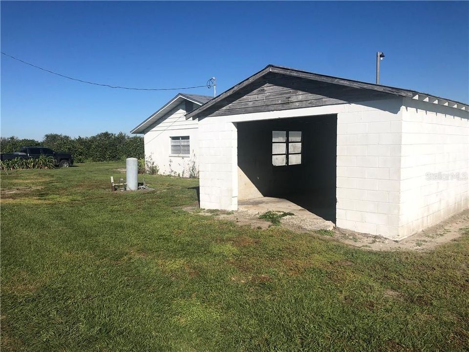 Recently Sold: $189,000 (3 beds, 2 baths, 1821 Square Feet)