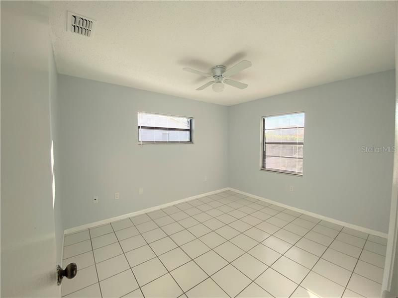 Recently Rented: $1,400 (2 beds, 2 baths, 930 Square Feet)