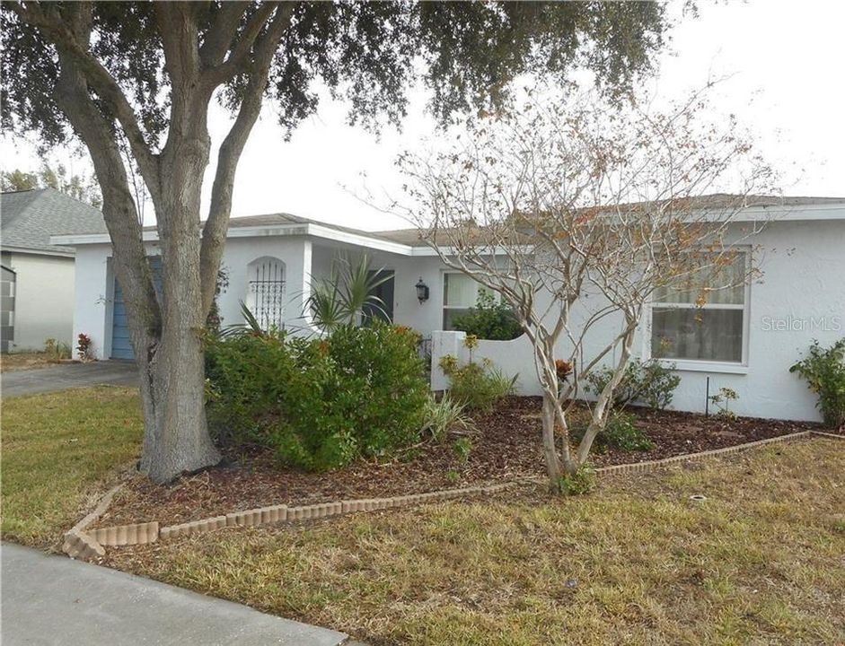 Recently Sold: $175,000 (3 beds, 2 baths, 1457 Square Feet)