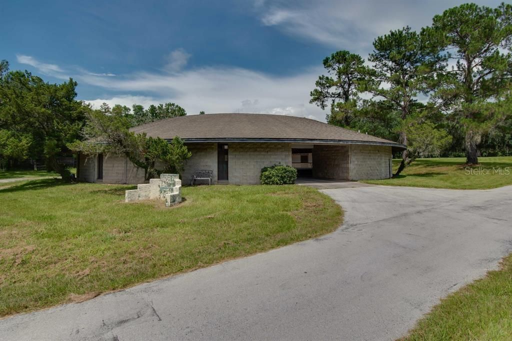 Recently Sold: $1,600,000 (3 beds, 2 baths, 2750 Square Feet)