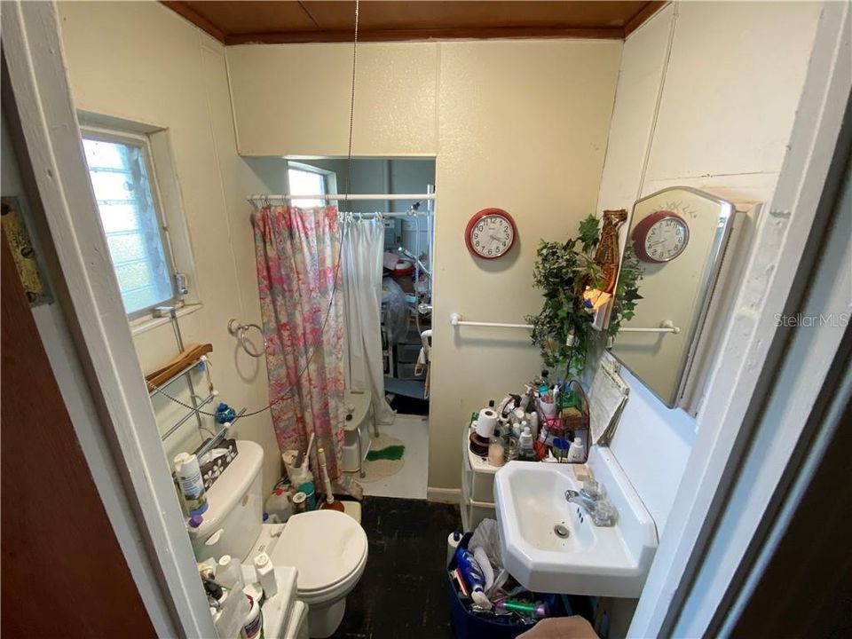 最近售出: $148,000 (0 贝兹, 0 浴室, 1176 平方英尺)