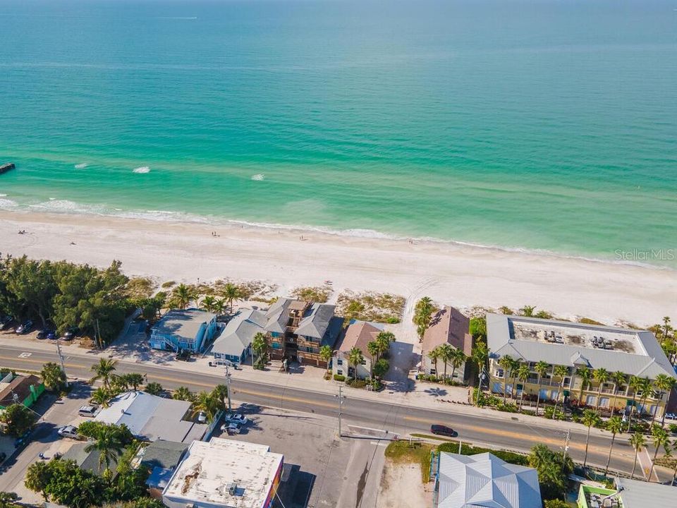 What a spot!! Whether you are looking for an amazing family compound, a fabulous rental at the beach or an amazing piece of property to build your own creation!