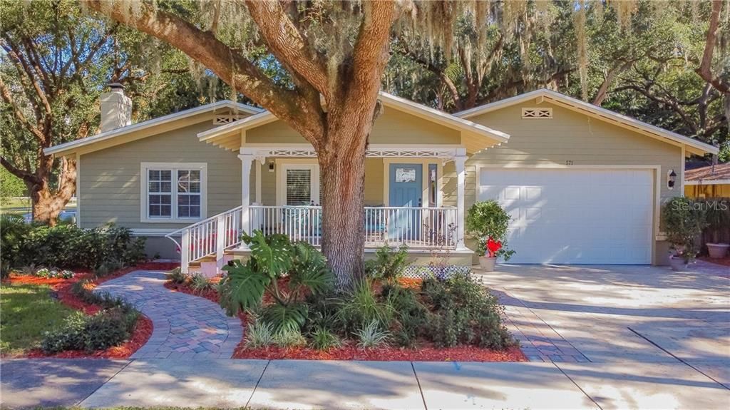Recently Sold: $599,000 (3 beds, 2 baths, 1868 Square Feet)