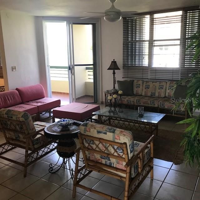 Recently Sold: $180,000 (3 beds, 2 baths, 1000 Square Feet)