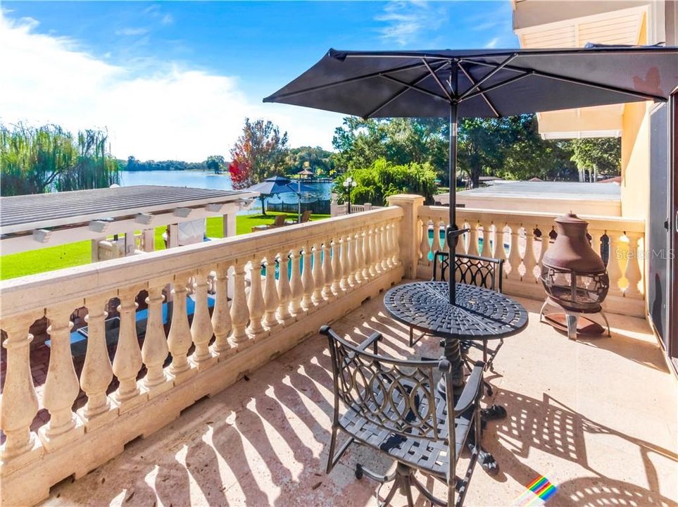Recently Sold: $1,325,000 (3 beds, 3 baths, 4049 Square Feet)