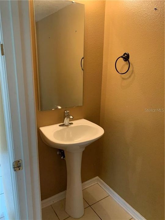最近租的: $1,300 (4 贝兹, 2 浴室, 2160 平方英尺)