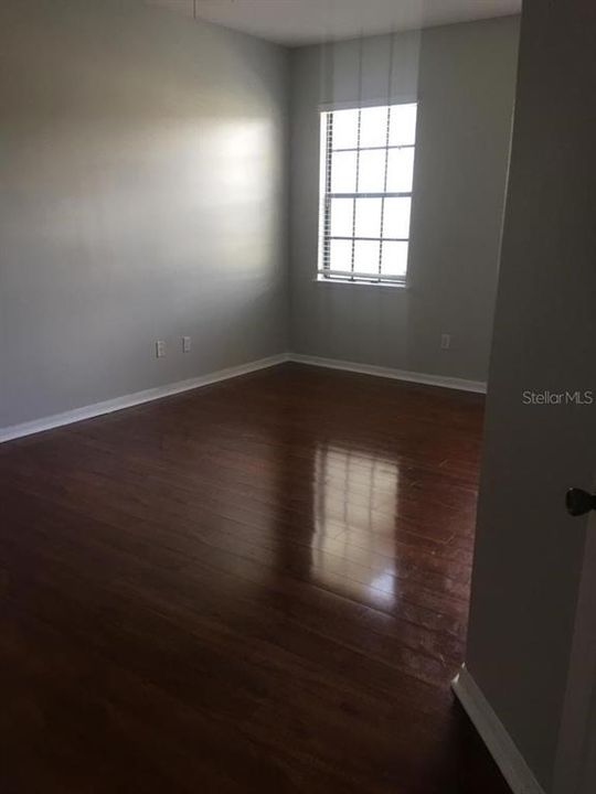 Recently Rented: $1,450 (2 beds, 2 baths, 1273 Square Feet)