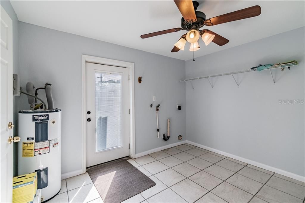 Recently Sold: $150,000 (3 beds, 2 baths, 1247 Square Feet)