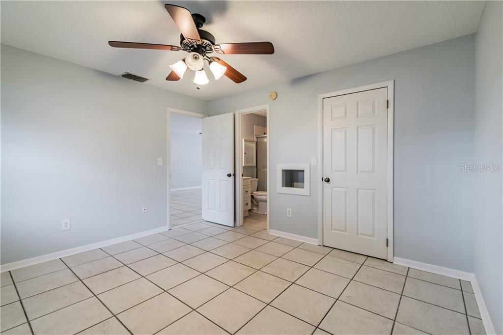 Recently Sold: $150,000 (3 beds, 2 baths, 1247 Square Feet)