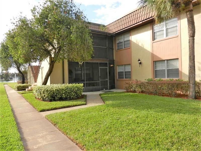 Recently Sold: $125,000 (2 beds, 2 baths, 918 Square Feet)