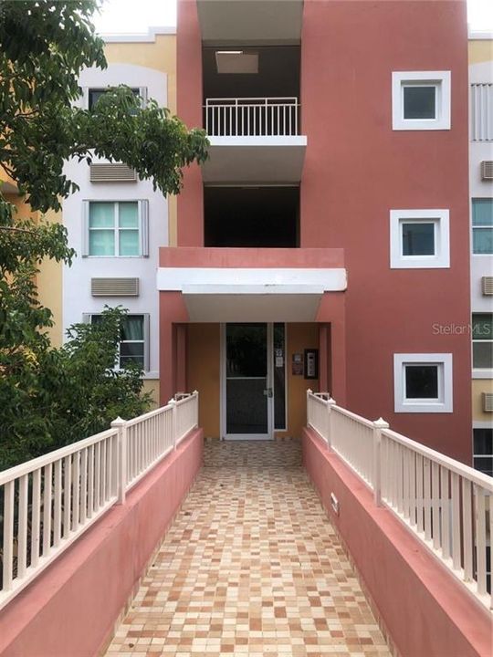 Vendido Recientemente: $156,900 (3 camas, 2 baños, 1493 Pies cuadrados)