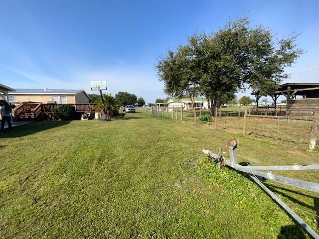 Recently Sold: $165,000 (3 beds, 2 baths, 1620 Square Feet)