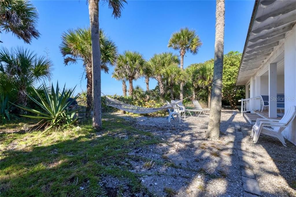 Recently Sold: $3,500,000 (4 beds, 4 baths, 2944 Square Feet)