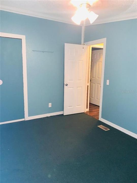 Recently Sold: $115,000 (3 beds, 2 baths, 1456 Square Feet)