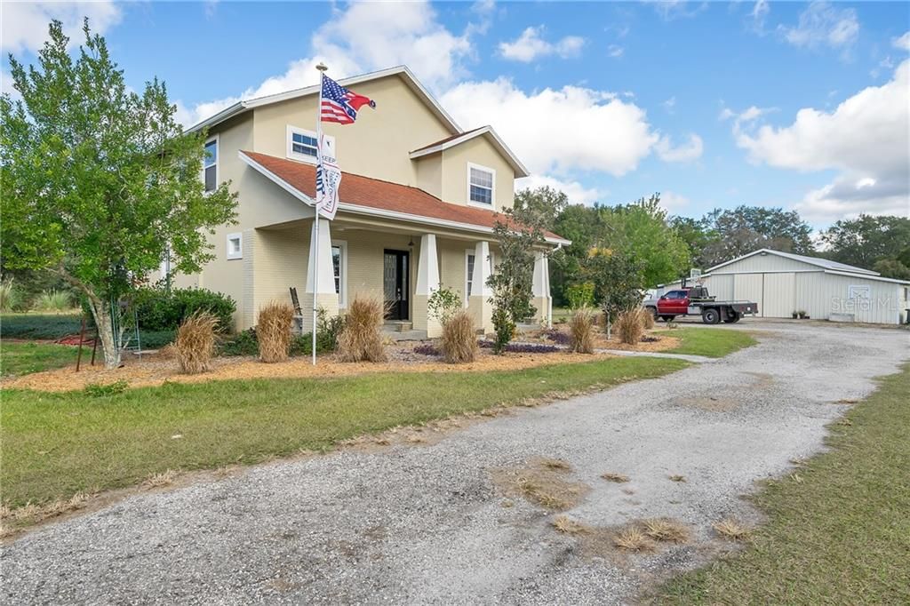 Recently Sold: $482,500 (4 beds, 3 baths, 2417 Square Feet)