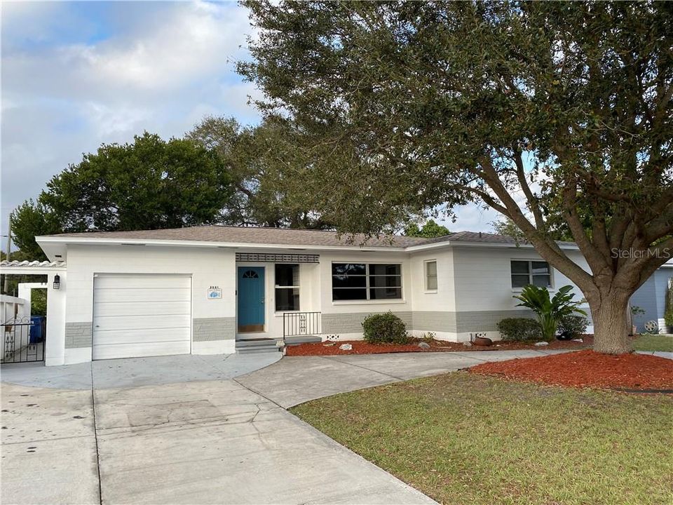 Recently Sold: $294,900 (3 beds, 2 baths, 1334 Square Feet)