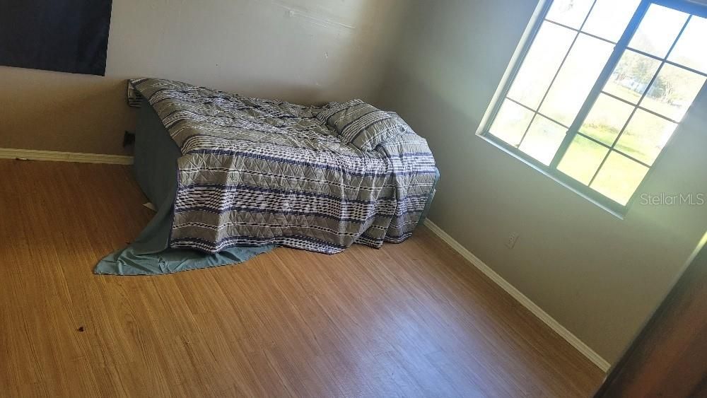 Vendido Recientemente: $139,900 (3 camas, 2 baños, 1144 Pies cuadrados)