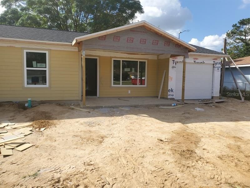 Recently Sold: $153,500 (3 beds, 2 baths, 1231 Square Feet)