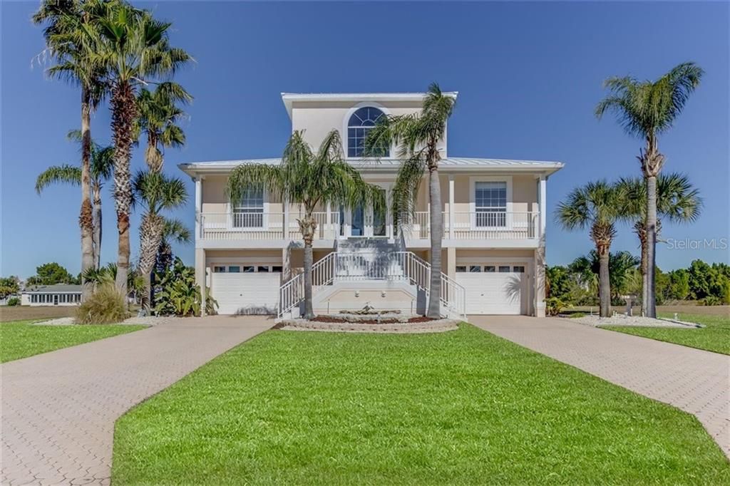 3423 Amberjack Dr