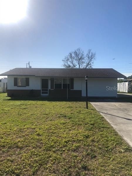 Recently Sold: $214,500 (2 beds, 1 baths, 1106 Square Feet)