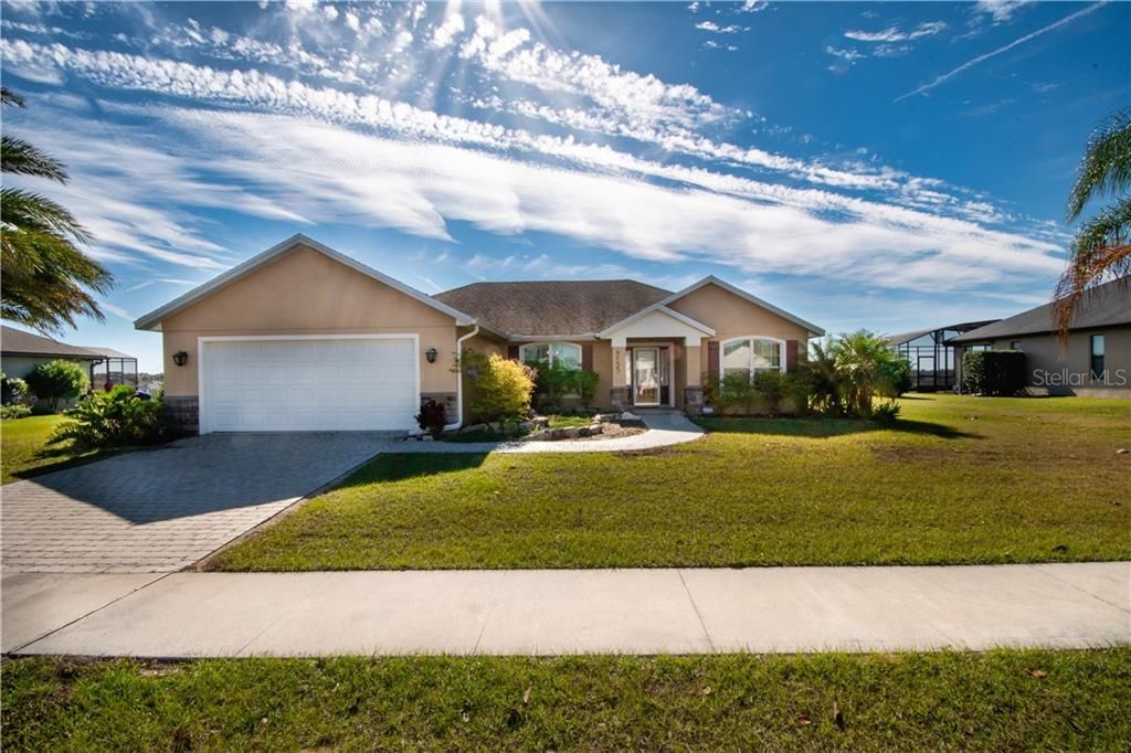 Недавно продано: $320,000 (3 спален, 2 ванн, 1750 Квадратных фут)