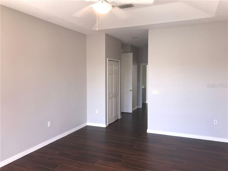 Recently Rented: $2,590 (3 beds, 2 baths, 2100 Square Feet)