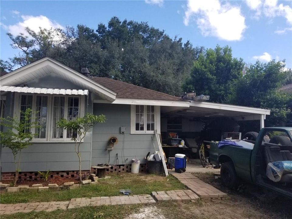Recently Sold: $77,500 (3 beds, 1 baths, 1064 Square Feet)
