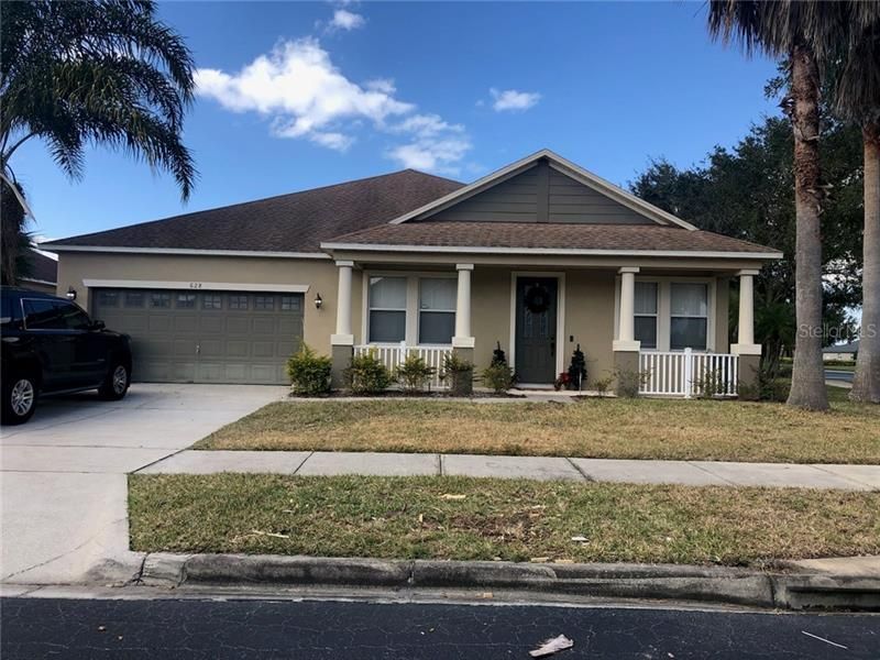 Recently Sold: $340,000 (3 beds, 2 baths, 2219 Square Feet)