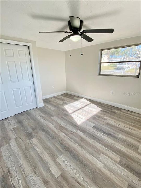 Recently Rented: $950 (2 beds, 1 baths, 1038 Square Feet)