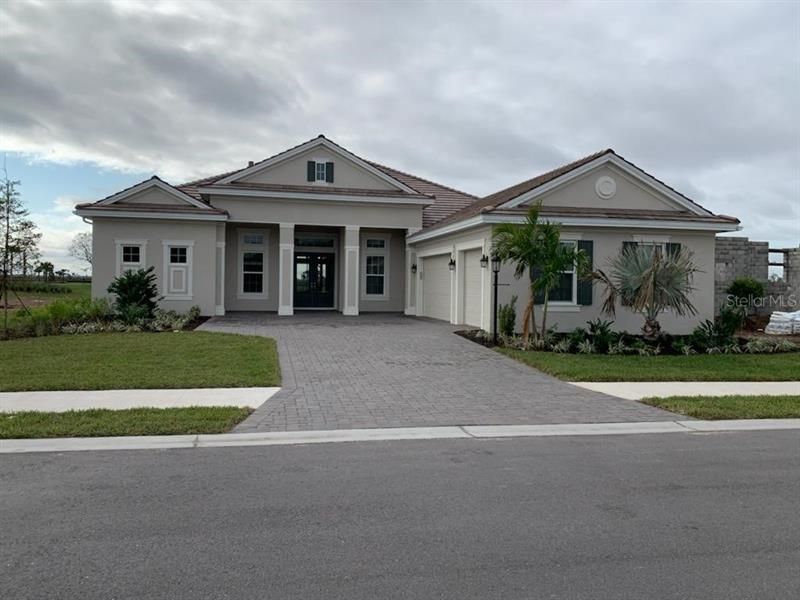 Recently Sold: $895,377 (3 beds, 3 baths, 3302 Square Feet)