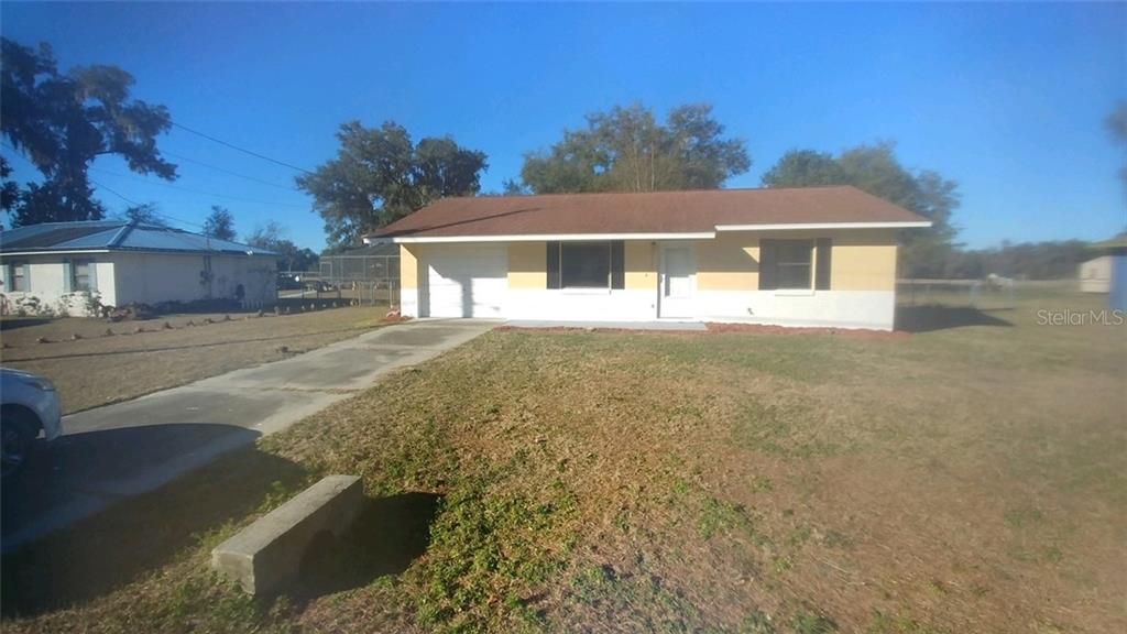 Recently Sold: $89,900 (2 beds, 1 baths, 840 Square Feet)