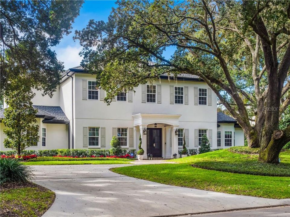 Recently Sold: $1,799,000 (5 beds, 6 baths, 4542 Square Feet)