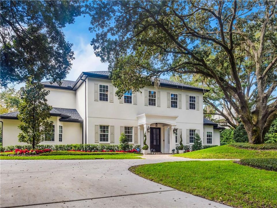 Recently Sold: $1,799,000 (5 beds, 6 baths, 4542 Square Feet)