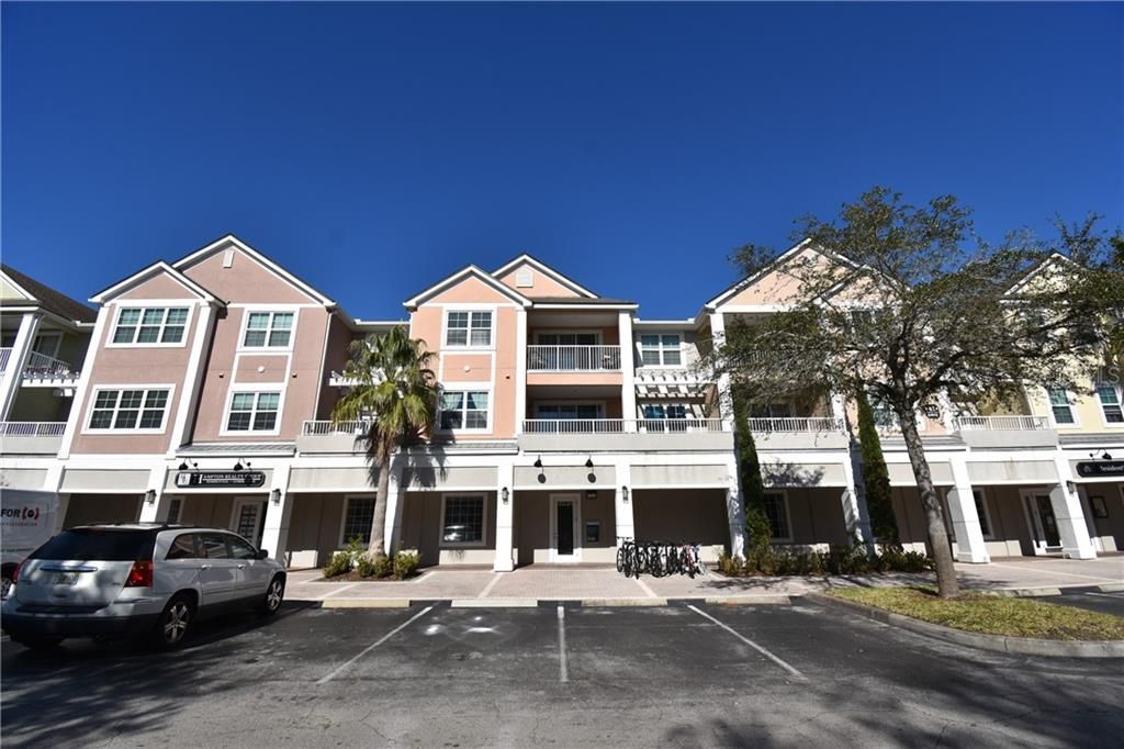 Recently Sold: $1,200 (0 beds, 0 baths, 401 Square Feet)