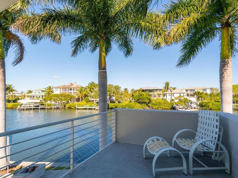 Recently Sold: $1,395,000 (3 beds, 3 baths, 3176 Square Feet)