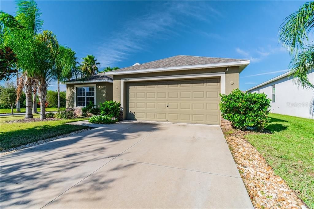Recently Sold: $248,500 (4 beds, 2 baths, 1756 Square Feet)