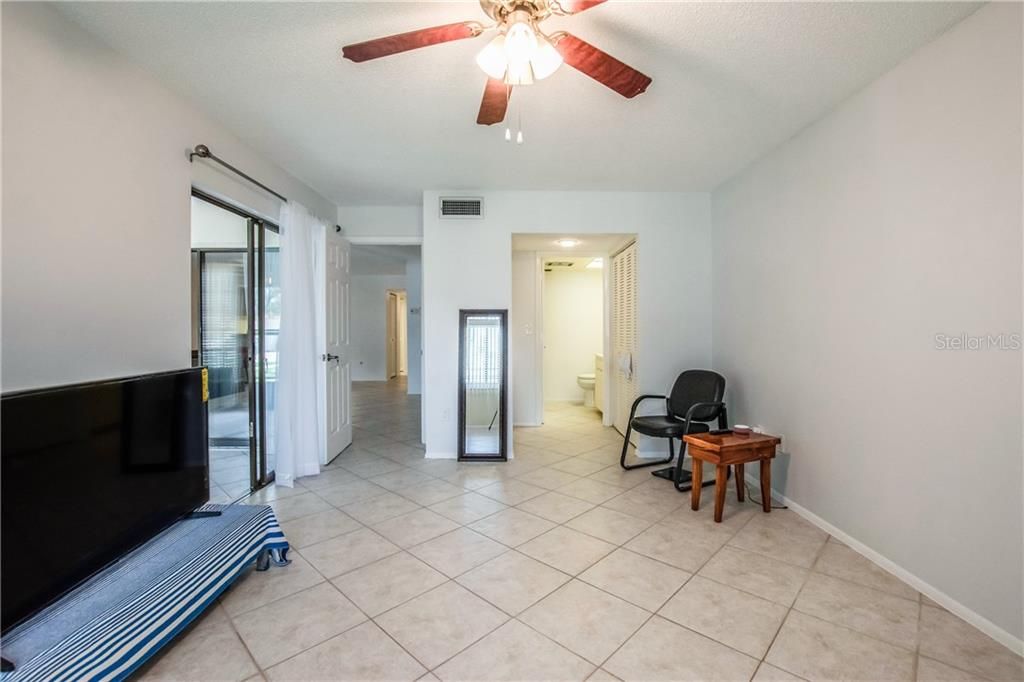 Recently Sold: $115,000 (2 beds, 2 baths, 1232 Square Feet)