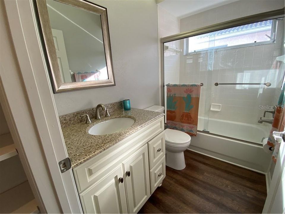 最近售出: $319,000 (2 贝兹, 2 浴室, 1751 平方英尺)