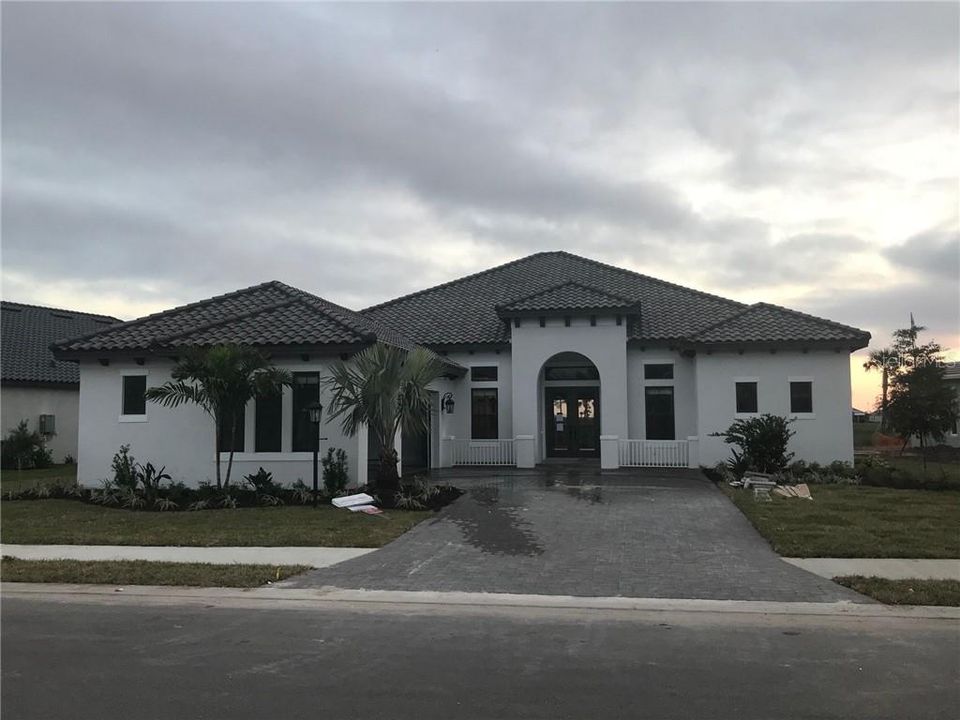 Recently Sold: $909,437 (3 beds, 3 baths, 3620 Square Feet)