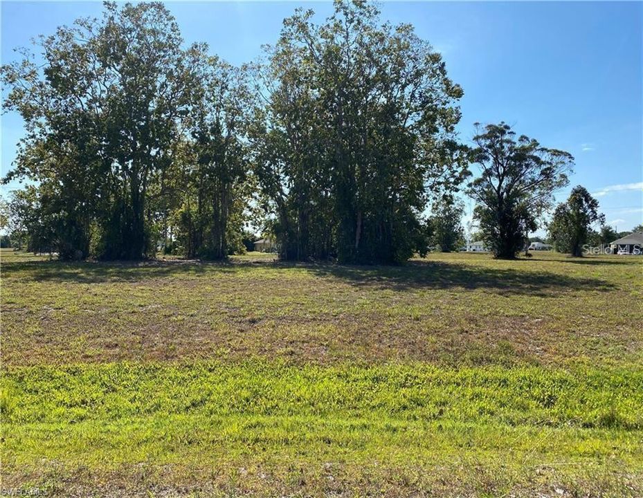 Recently Sold: $11,000 (0.24 acres)