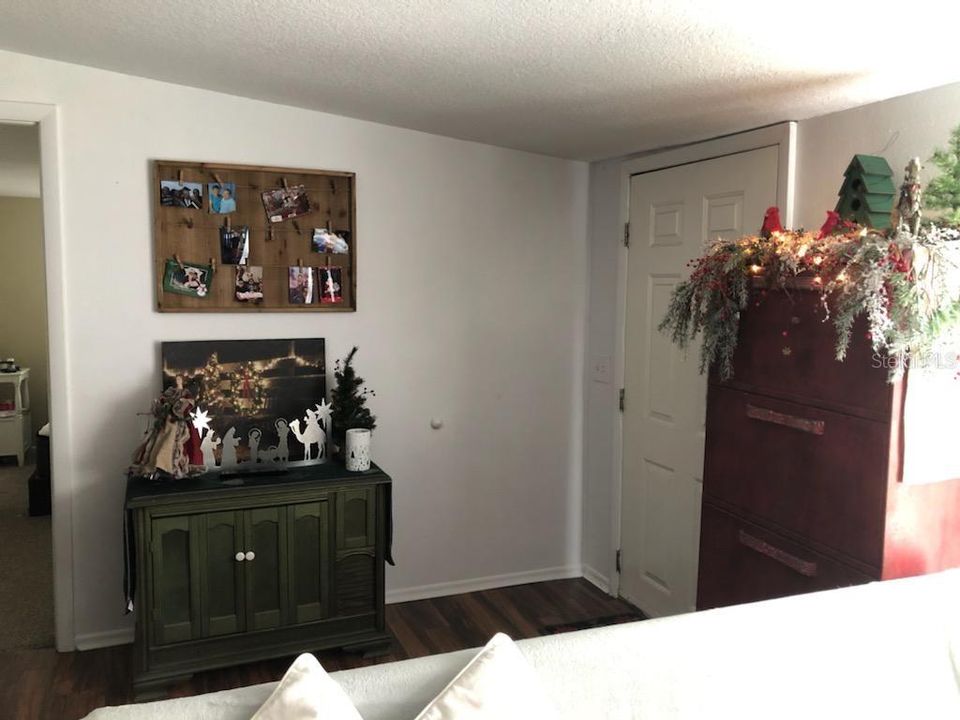 Recently Sold: $250,000 (3 beds, 2 baths, 1152 Square Feet)