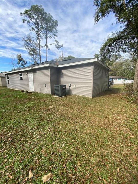 Recently Sold: $125,000 (3 beds, 2 baths, 1014 Square Feet)