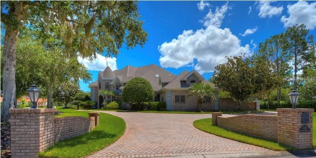 Recently Sold: $1,650,000 (5 beds, 5 baths, 7521 Square Feet)