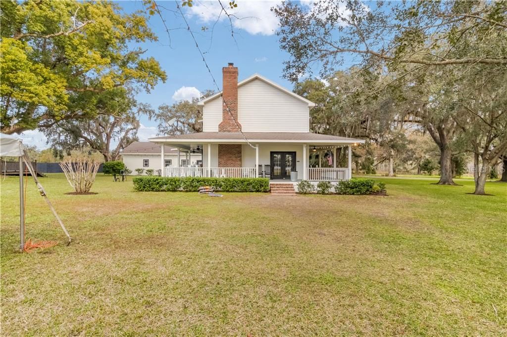 Recently Sold: $1,300,000 (4 beds, 3 baths, 5551 Square Feet)