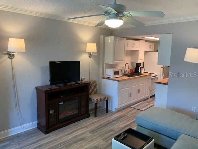 Recently Sold: $62,900 (1 beds, 1 baths, 456 Square Feet)