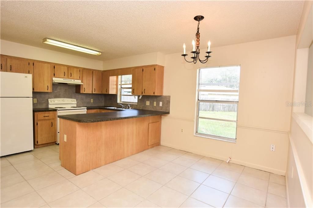 Recently Rented: $975 (2 beds, 2 baths, 1020 Square Feet)