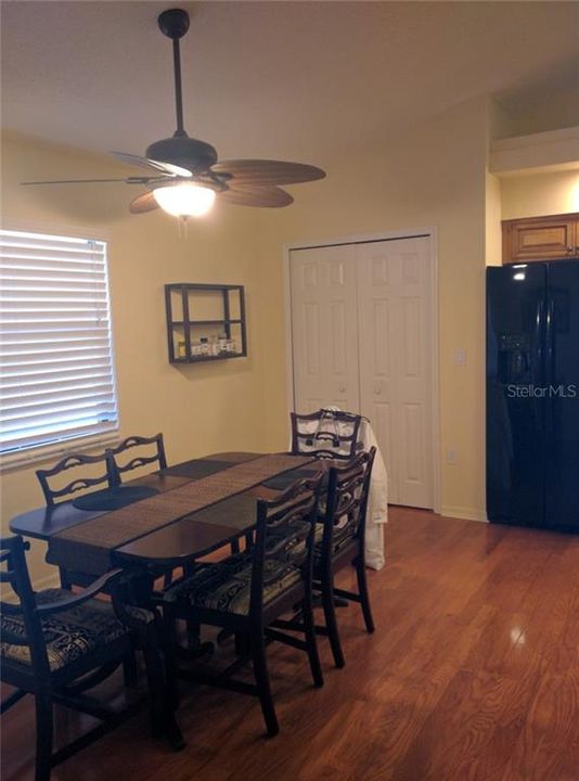 Recently Rented: $1,650 (2 beds, 2 baths, 1711 Square Feet)