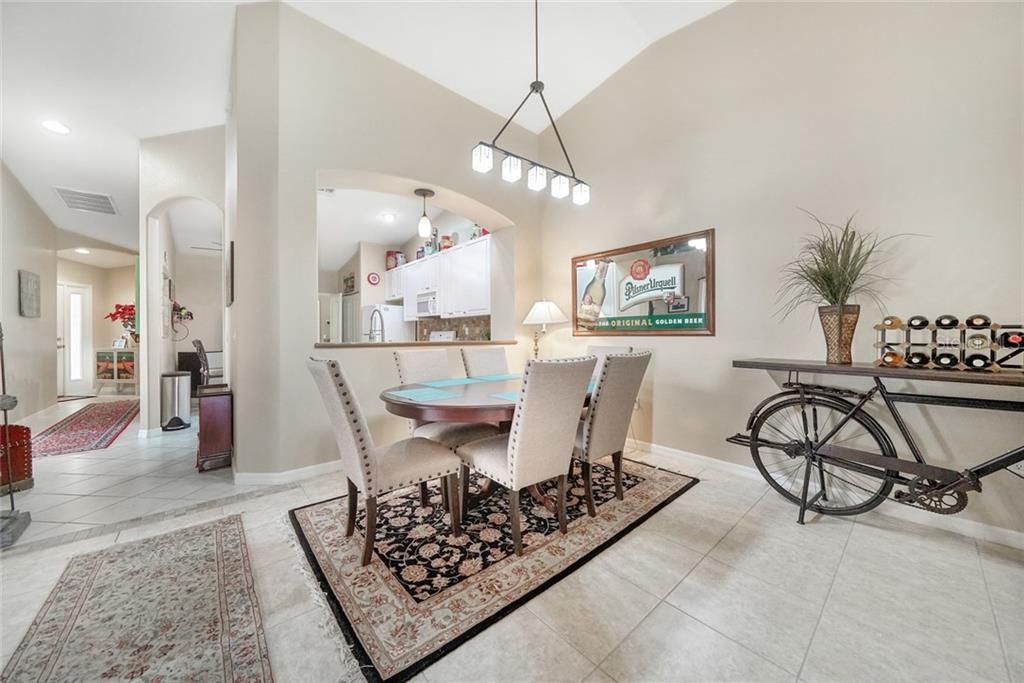 Recently Sold: $224,900 (3 beds, 2 baths, 1765 Square Feet)