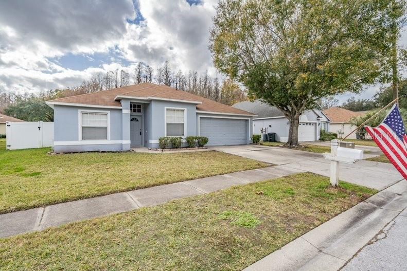 Recently Sold: $265,000 (4 beds, 2 baths, 1611 Square Feet)